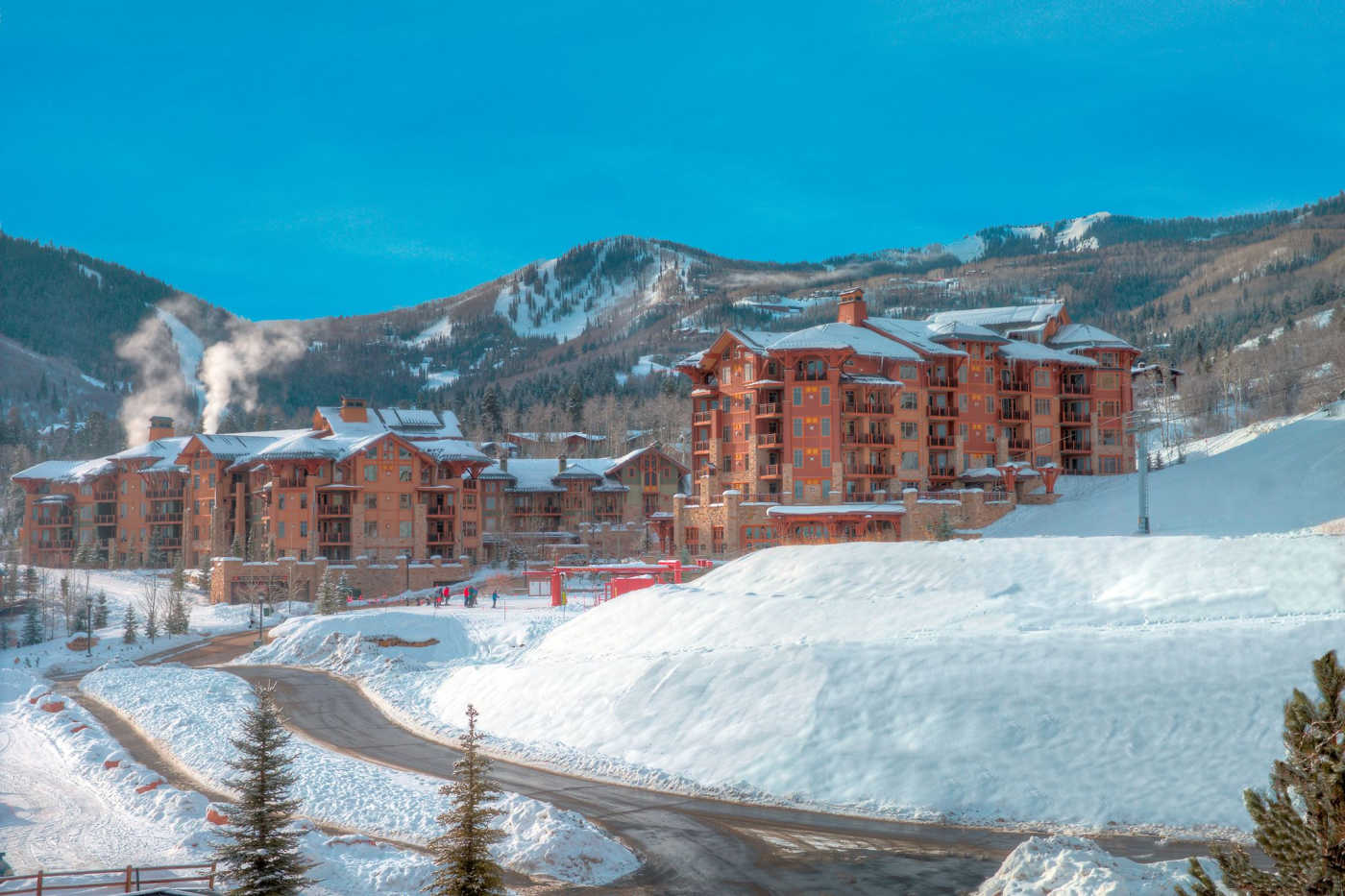 HYATT CENTRIC PARK CITY: YOUR LOGISTICAL TREASURE FOR SKIING WITH KIDS