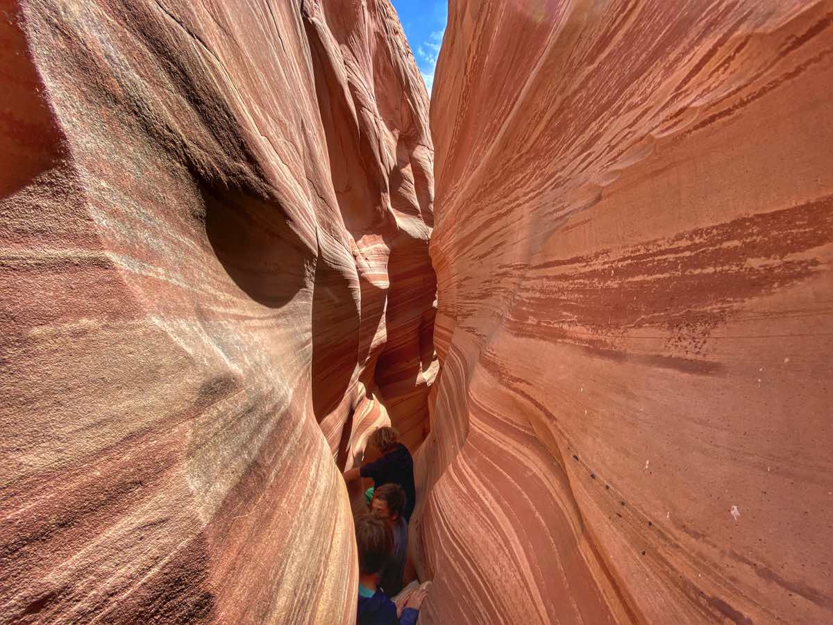 HOW TO HIKE  THE BEAUTIFUL ZEBRA SLOT CANYON WITH ASSURANCE