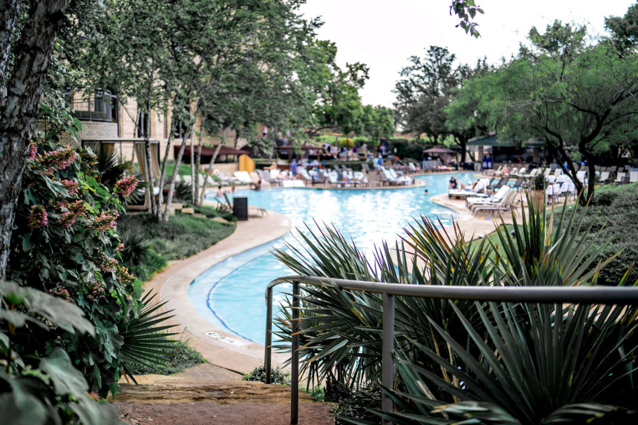17 AMAZING RESORTS IN TEXAS PERFECT FOR PAMPERING