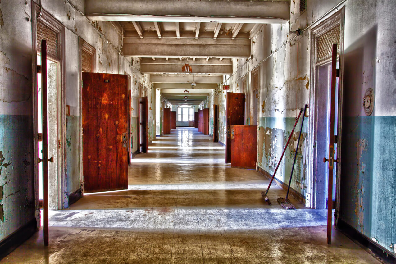 48 MOST HAUNTED PLACES IN AMERICA YOU HAVE TO SEE