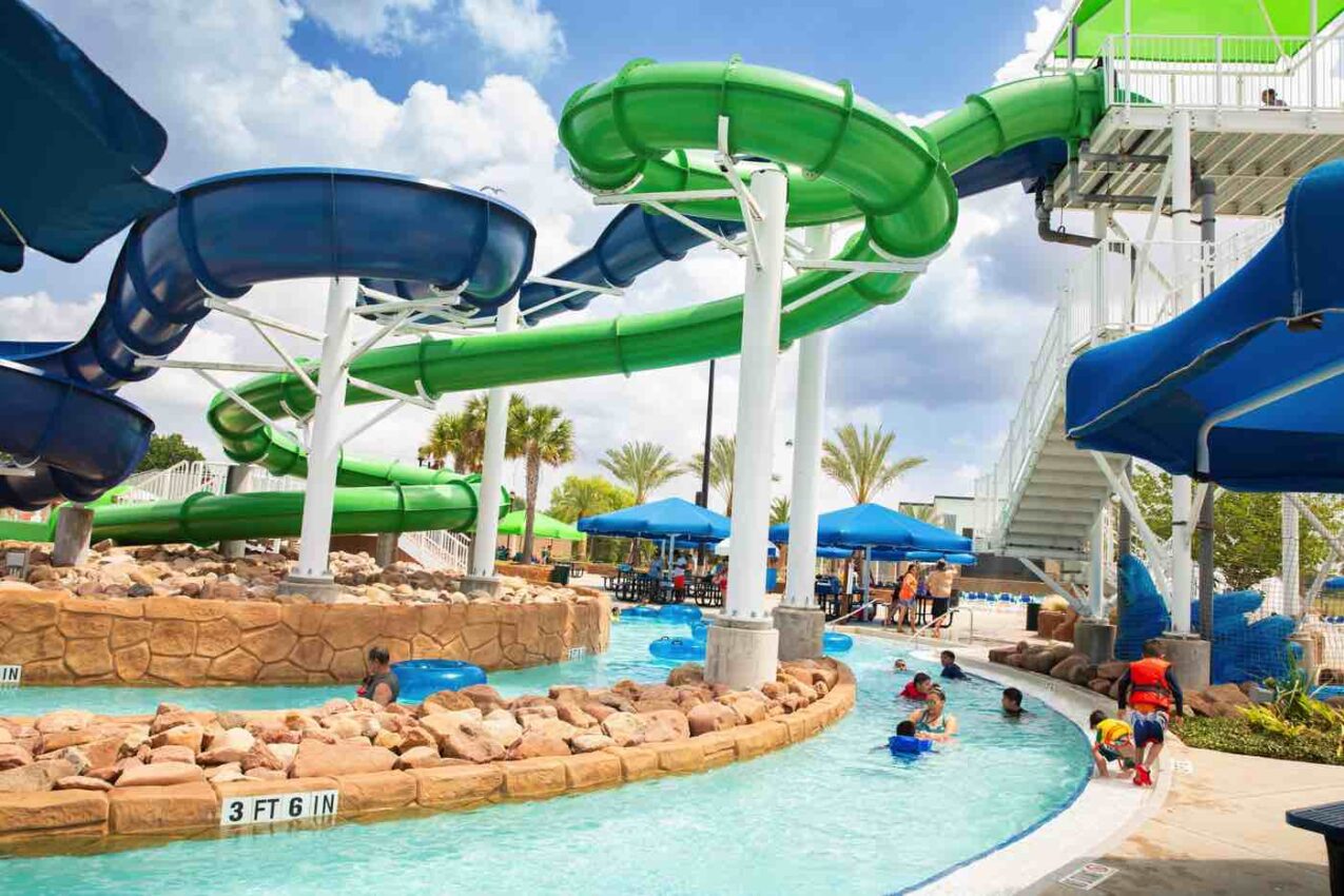 Make a Splash at These 33+ ‘Cool’ Water Parks in Texas